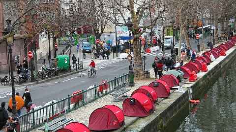 4,2 مليون شخص بفرنسا يعانون من ظروف سكن غير ملائمة في عام 2023