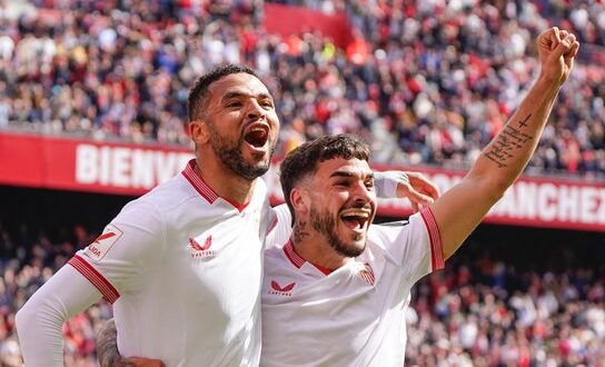 ثنائية النصيري تقود إشبيلية للفوز على ريال سوسيداد