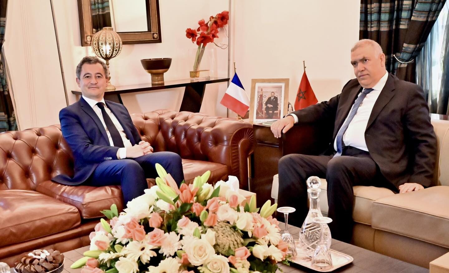 في لقاء مع لفتيت في الرباط.. وزير الداخلية الفرنسي يشيد بالمقاربة المغربية في مجال الهجرة