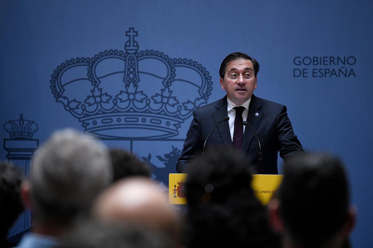 ألباريس لنواب "سومار": لن نمنح الجنسية الإسبانية لـ"الصحراويين".. ومستمرون في بيع الأسلحة للمغرب