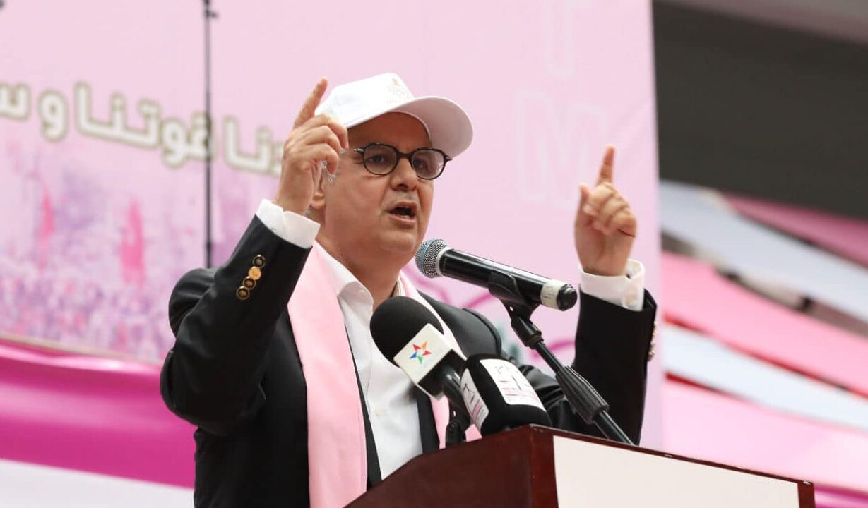 مصير بركة على رأس "الاستقلال" أصبح مهددا.. اختار قيادة ثلاثية لإنهاء الصراع على رئاسة المؤتمر وترشيحات اللجنة التنفيذية وضعته في مأزق