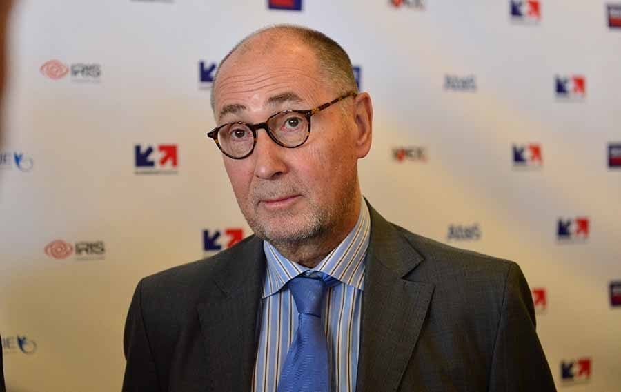 السفير الفرنسي السابق في الجزائر: فرنسا تستعد للاعتراف بالسيادة المغربية على الصحراء ومصالحنا مع الرباط أكبر