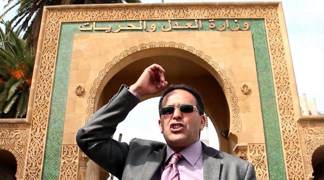  السلطات القضائية تتوقف عن قبول شكايات "حول شبهات الفساد" من "الجمعية المغربية لحماية المال العام".. ورئيسها للصحيفة: هناك من يرفض محاربة مظاهر الرشوة لتخليق الحياة العامة 