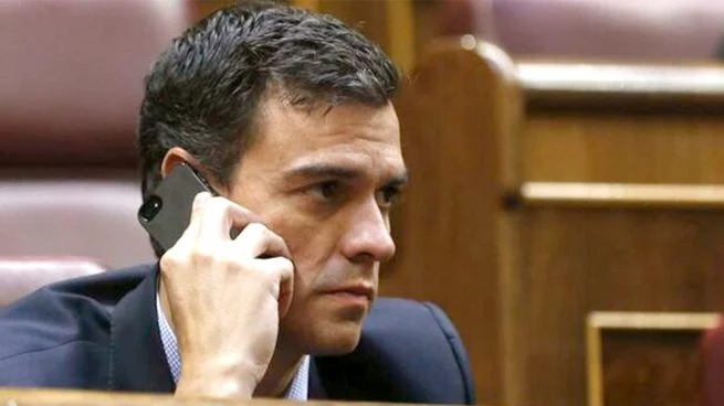 الأحزاب اليمينية في إسبانيا تواصل اتهام المغرب باستعمال برنامج "بيغاسوس للتجسس".. وحكومة مدريد: هذا "افتراء ونظرية مُؤامرة" ومن يَقوله "مخادع"