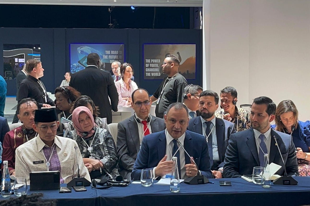  وزير الصناعة والتجارة: ما بين 2021 – 2024 تم توقيع أزيد من 170 اتفاقية استثمار بالمغرب بقيمة 21 مليار دولار سمحت بإحداث أكثر من 115.000 منصب شغل 