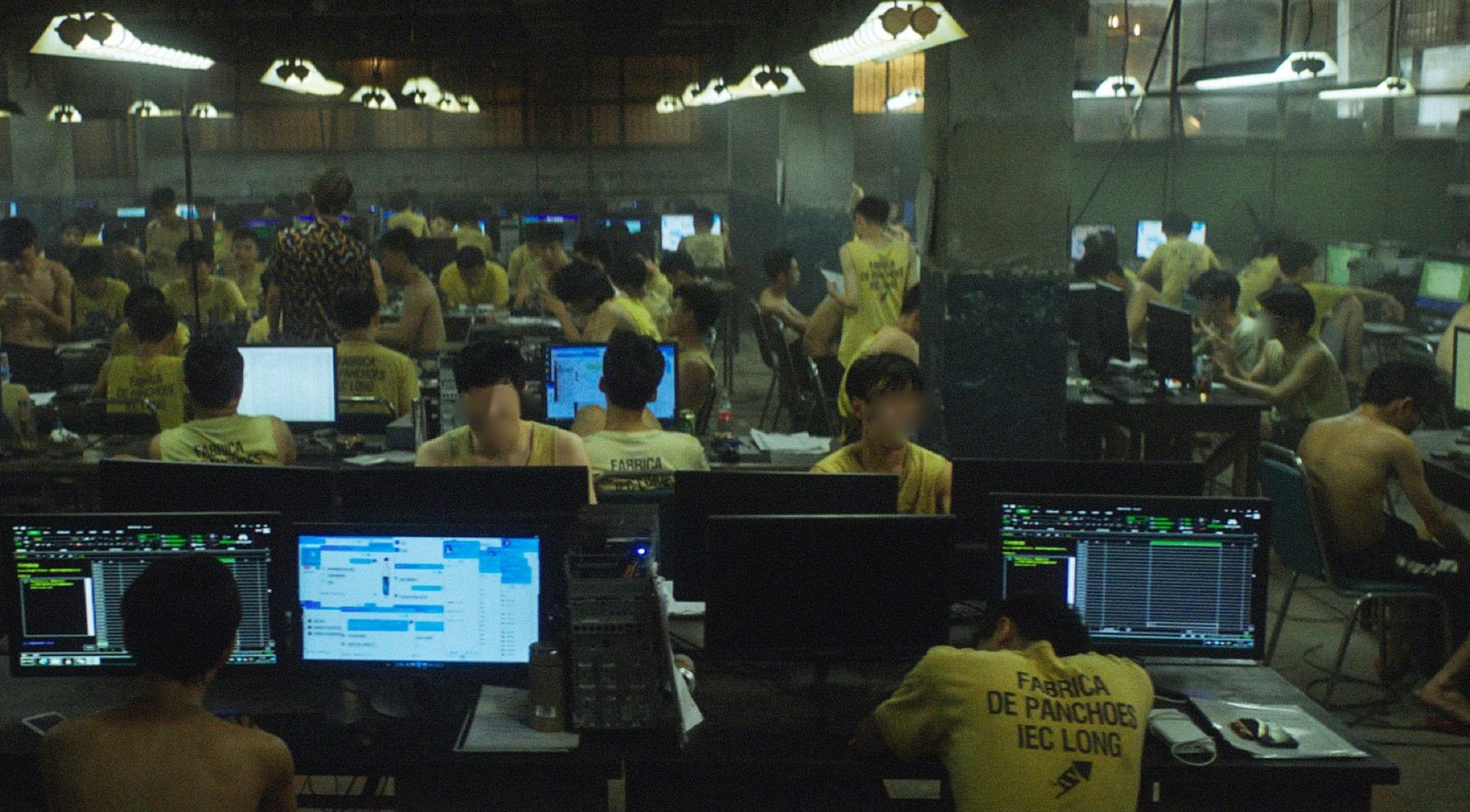  عائلات 14 شابا محتجزا من طرف شبكات "تجارة النصب الالكتروني" في ميانمار تشتكي تجاهل الحكومة لمأساتهم وتعلن الاحتجاج أمام وزارة الخارجية 