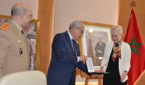  لوديي يتباحث مع مساعدة وزير الدفاع الأمريكي لشؤون الأمن الدولي 