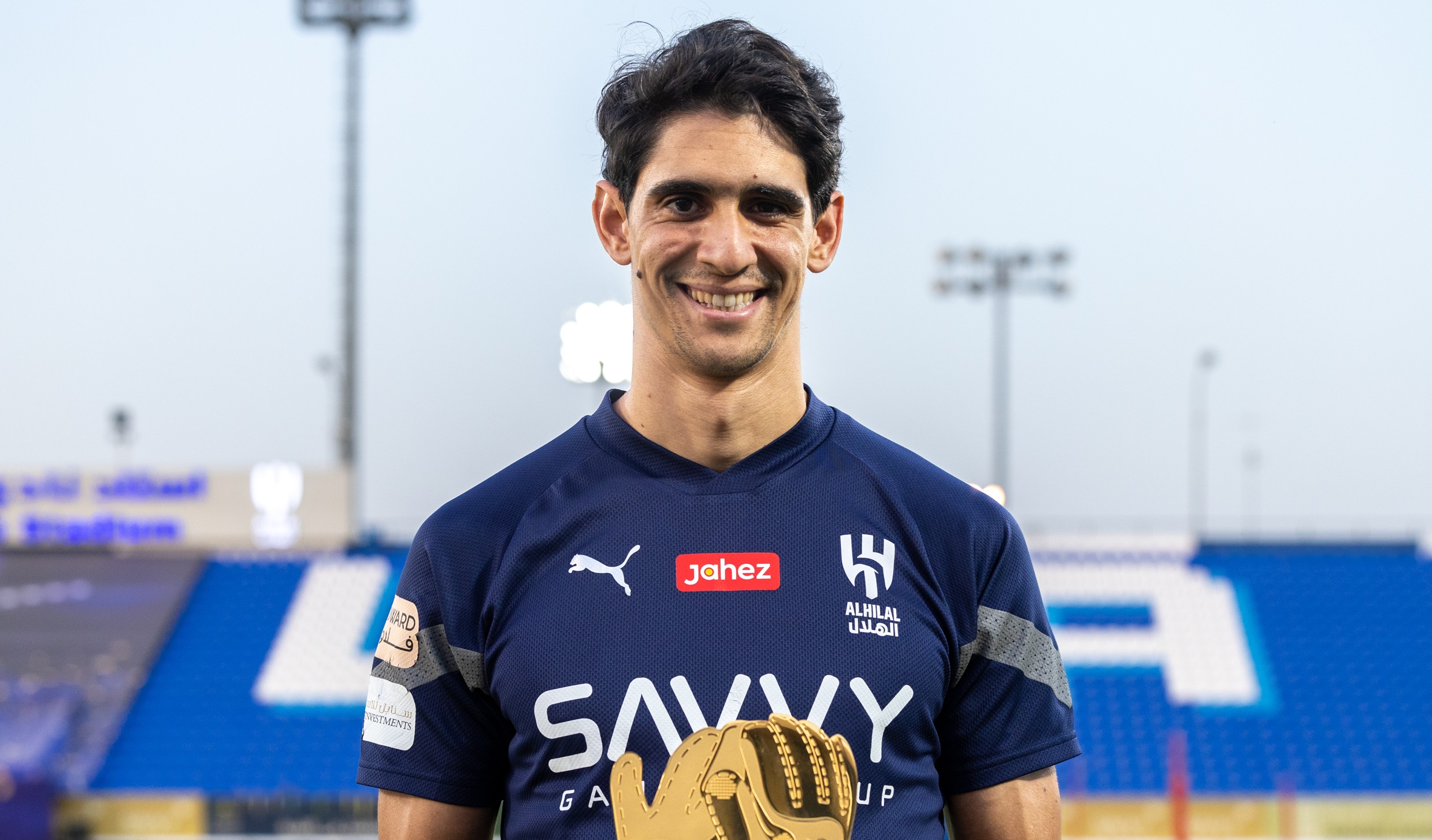 اختيار ياسين بونو أفضل حارس مرمى في الدوري السعودي