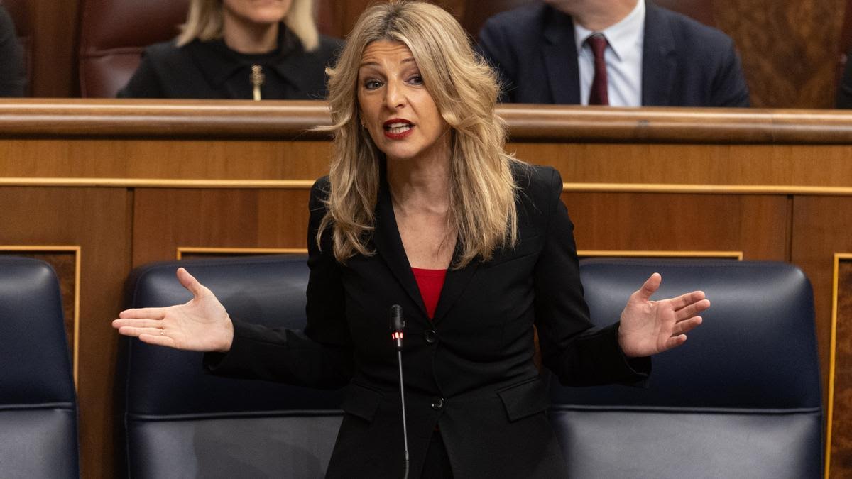 أوروبا بريس: حزب "سومر" يطالب حكومة سانشيز بزيادة المساعدات لساكنة مخيمات تندوف لكن دون أي مطلب بتغيير الموقف الداعم لمغربية الصحراء