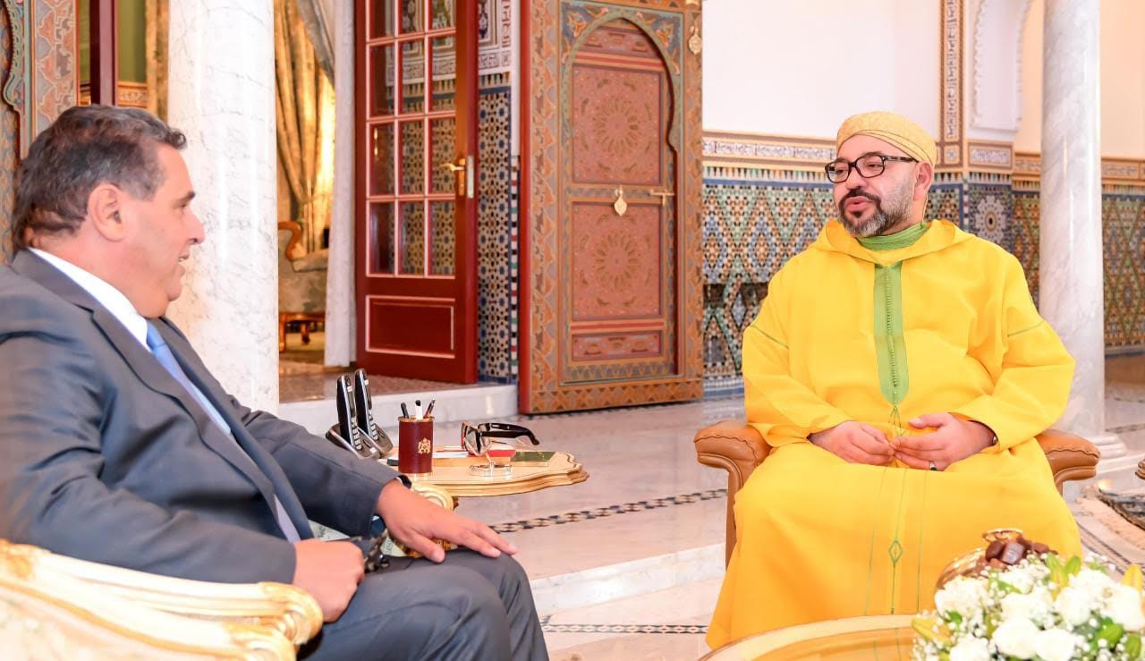  عطلة الملك "تؤجل" التعديل الحكومي وتعطي الأغلبية "مهلة" للحسم في قياداتها الجديدة والأسماء القادمة والمغادرة 