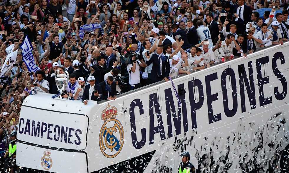  الحرس المدني الإسباني يفكك شبكة داعشية خططت لمهاجمة حافلة فريق ريال مدريد لكرة القدم 