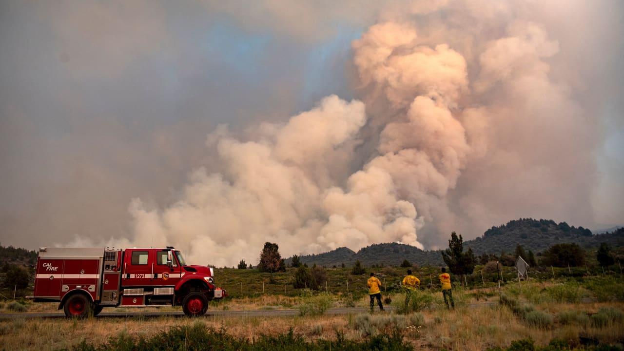  الولايات المتحدة.. الحرائق تجتاح غابات كاليفورنيا و إجلاء أزيد من ألف شخص 