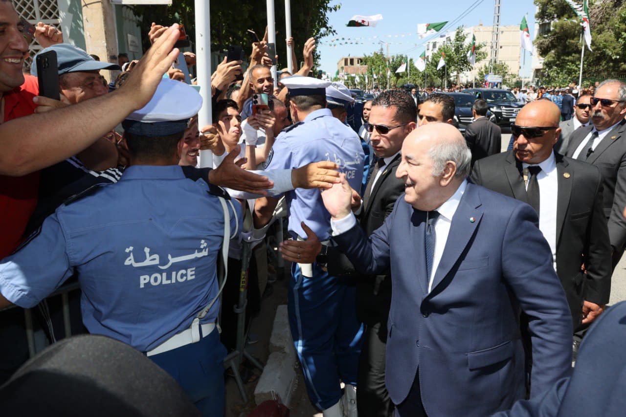  تبون يخطط لإعلان ترشحه للانتخابات الرئاسية من تيزي أوزو لاستدرار تعاطف منطقة القبائل المطالبة بالانفصال 