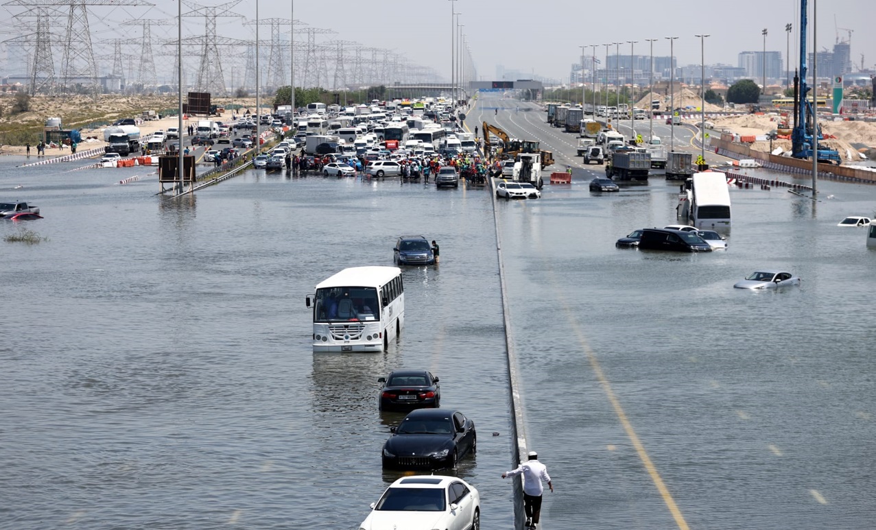 دبي تعتمد مشروعا لتطوير شبكة تصريف مياه الامطار بقيمة 8،2 مليار دولار