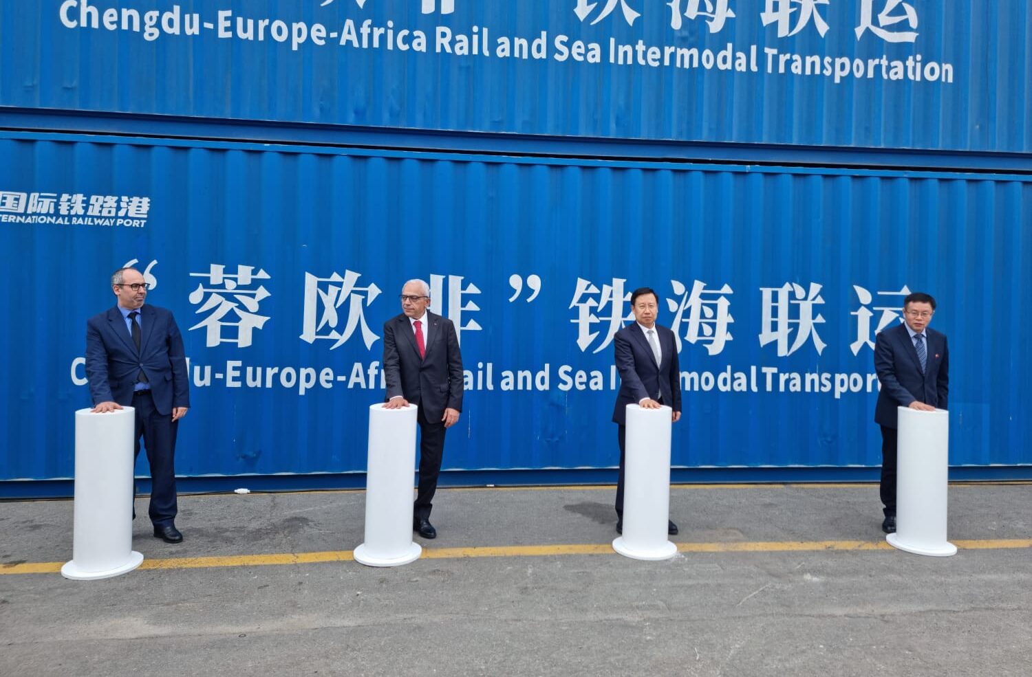  "تشنغدو-أوروبا-أفريقيا".. الصين تدعم المبادرة الملكية لدول الساحل بخط بحري جديد يربطها بميناء البيضاء عبر أوروبا 