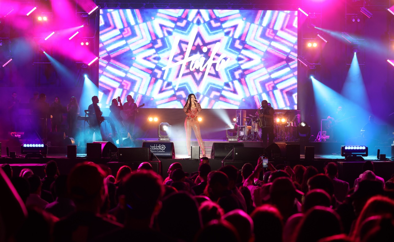 هيفاء وهبي نجمة منصة النهضة سهرة أمس ضمن فعاليات مهرجان "موازين"