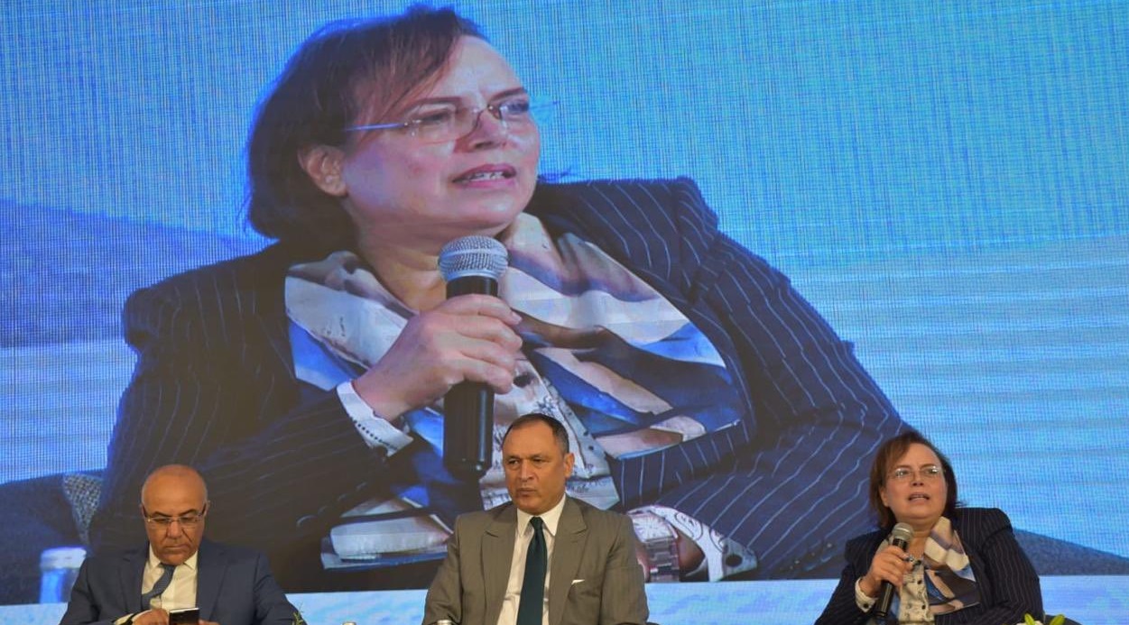  حيار تُبرز دورة وزارتها في الاهتمام بالأسرة لمكافحة العديد من الظواهر الاجتماعية 