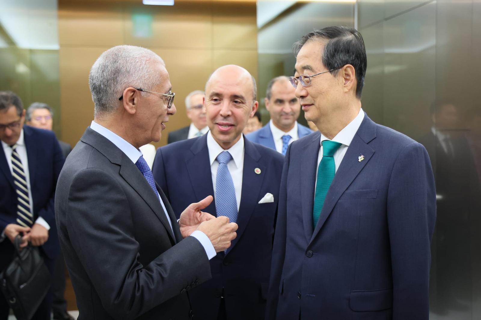 رئيس مجلس النواب يُجري مباحثات مع الوزير الأول لكوريا الجنوبية