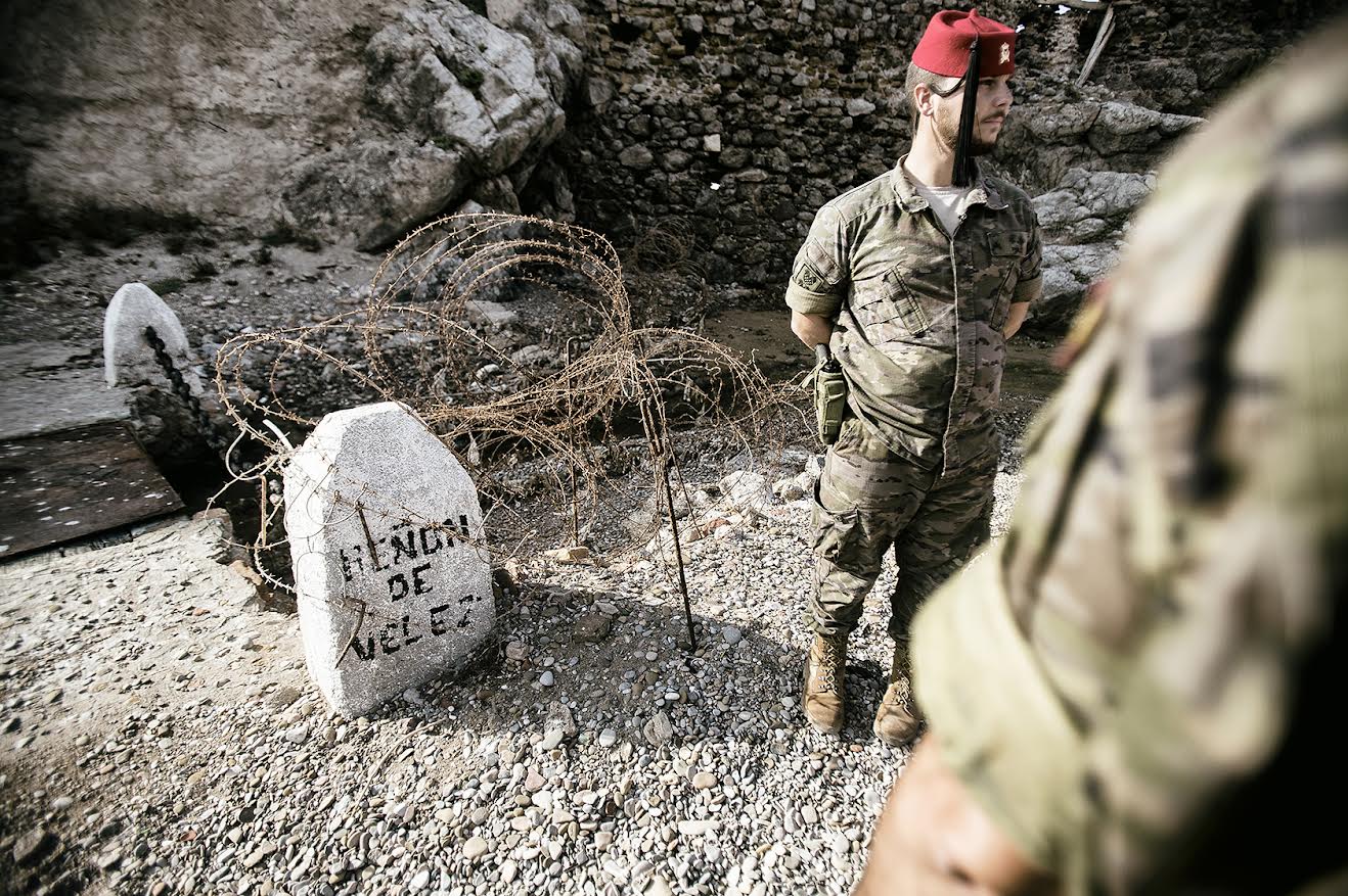  وزارة الدفاع الإسبانية تُخصص مليون أورو لحماية أنظمة الاتصالات والملاحة الجوية من الاختراق في الجزر المتنازع عليها مع المغرب 