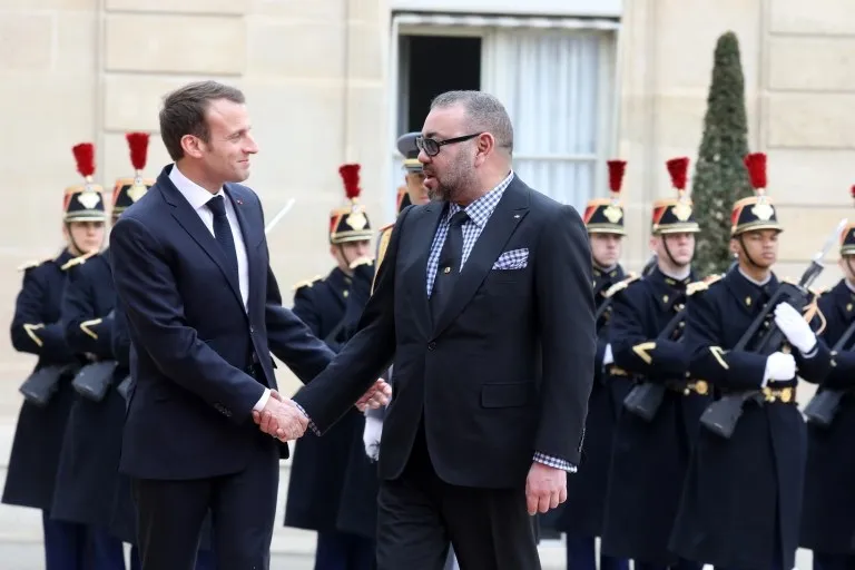 اعتراف صريح بسيادة المغرب على الصحراء وتنزيلٌ للموقف داخليا وخارجيا.. هذه أسباب الزلزال الذي أحدثته رسالة ماكرون في الجزائر