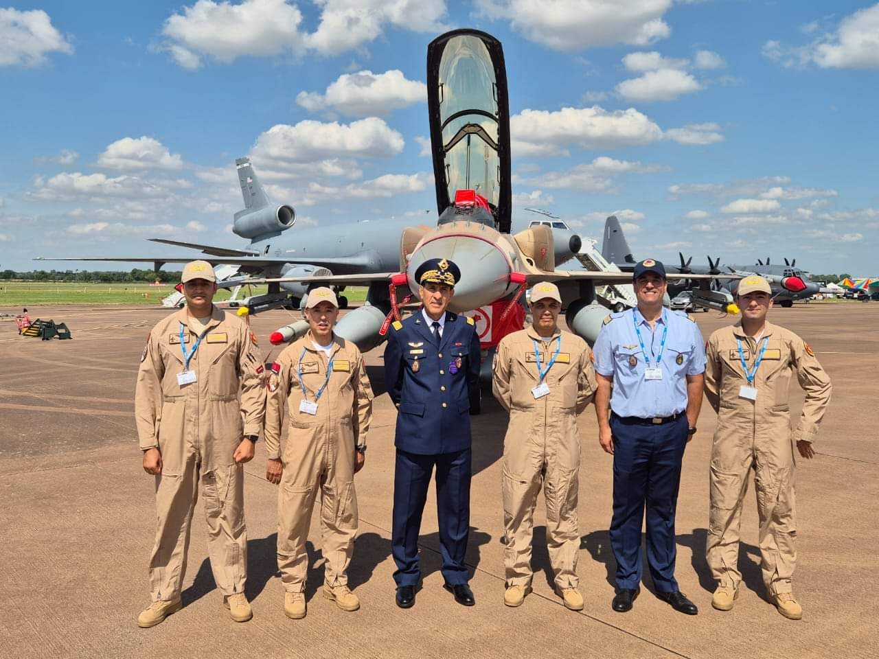 بأوامر ملكية.. مفتش القوات الجوية المغربية يزور بريطانيا رفقة طائرتين من طراز F16