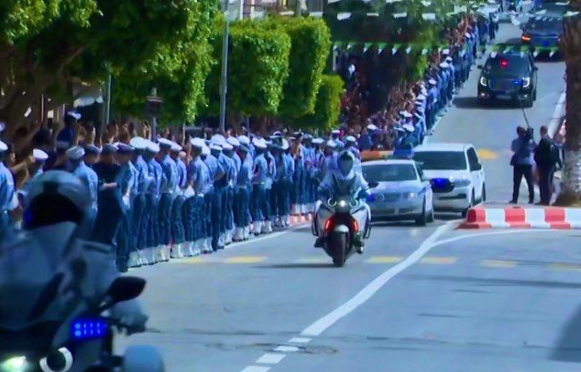 يوم عصيب لتبون في القبائل.. الشرطة أكثر من السكان في شوارع تيزي وزو مخافة اندلاع الاحتجاجات المنادية بـ"الاستقلال" عن الجزائر