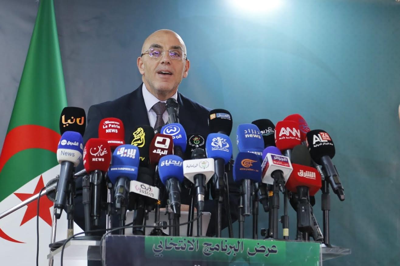 يختلف المرشحون والعداء واحد.. اسم المغرب يبرز في التنافس الانتخابي للرئاسيات الجزائرية