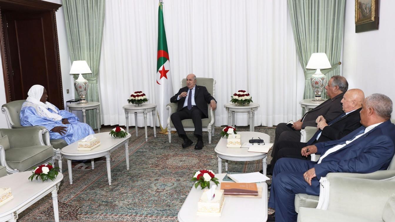  "لم نكن نعلم.. كما نعلم": هكذا فضحت ردة الفعل الجزائرية تجاه الموقف الفرنسي الجديد من الصحراء انقسام "الخارجية" بين تبون والجنرال مهنا 