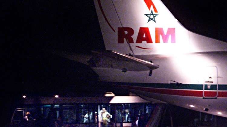 تضرر كبير لطائرة تابعة للخطوط الملكية المغربية اثر هبوط صعب في مطار "مونروفيا روبيرتس" الغابوني بسبب الأحوال الجوية السيئة