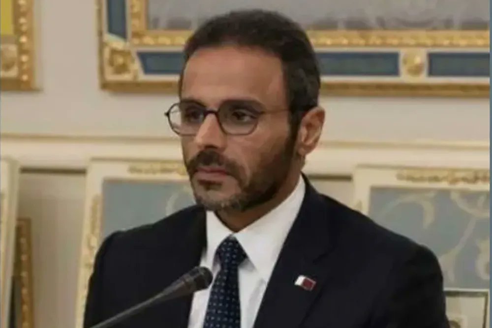 الـ"CIA" توشح رئيس الاستخبارات القطرية بوسام تقديرا لجهوده في تعزيز العلاقات مع واشنطن