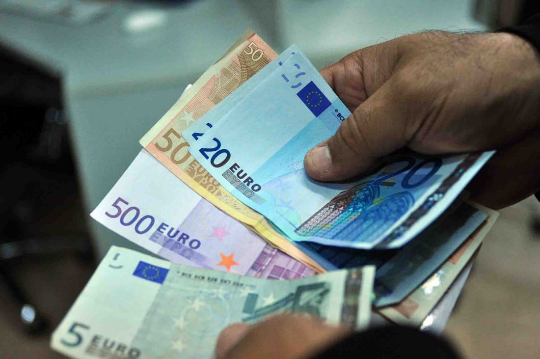  مكتب الصرف: تحويلات مغاربة العالم سجلت مستوى قياسيا في 2023 