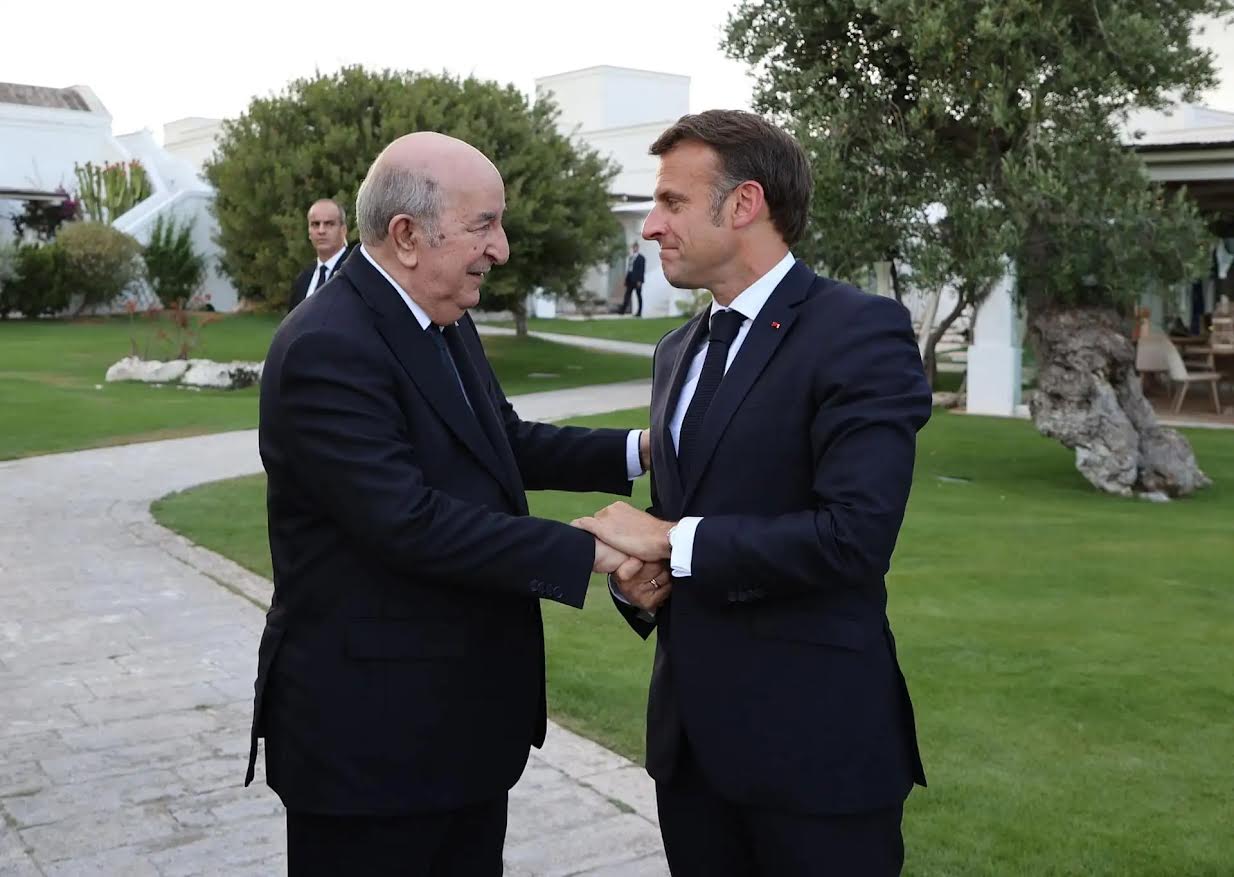 في رسالة تهنئة: ماكرون يربط العلاقات الفرنسية الجزائرية بـ"الاحترام" ويتفادى الحديث عن زيارة تبون المقررة نهاية شتنبر