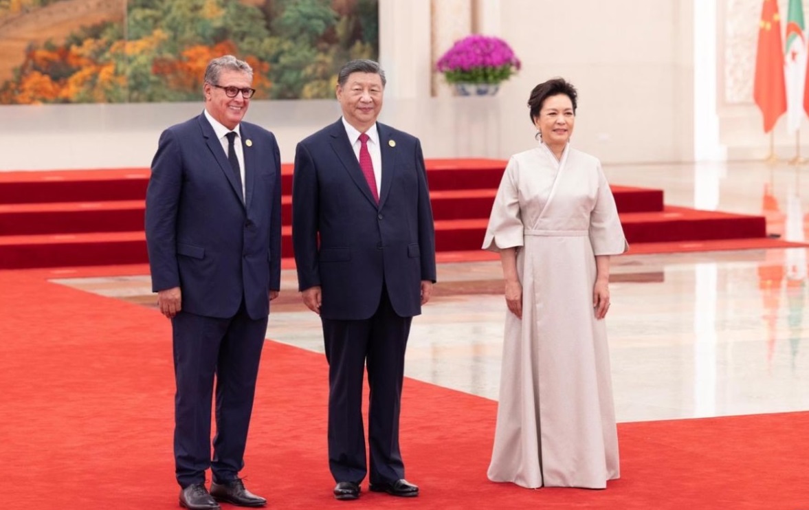  الرئيس الصيني يستقبل أخنوش ممثلا للملك محمد السادس في قمة منتدى التعاون الصيني-الإفريقي 