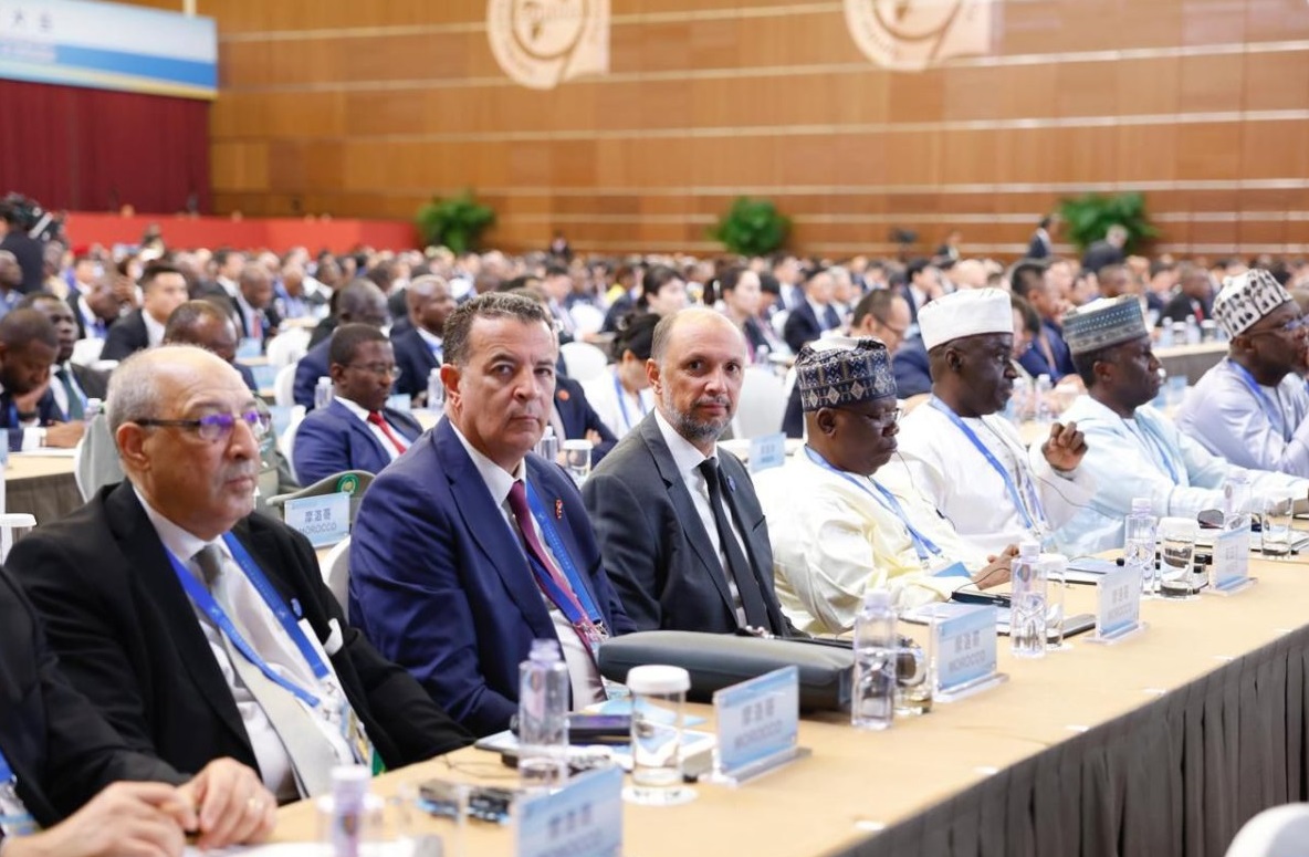  مؤهلات المغرب الاستثمارية والاقتصادية تُغري بيكين برفع استثماراتها في المملكة.. وخبير لـ "الصحيفة": ثقل الوفد المغربي سيسهم في ريادة المغرب للمشاريع الصينية في أفريقيا 