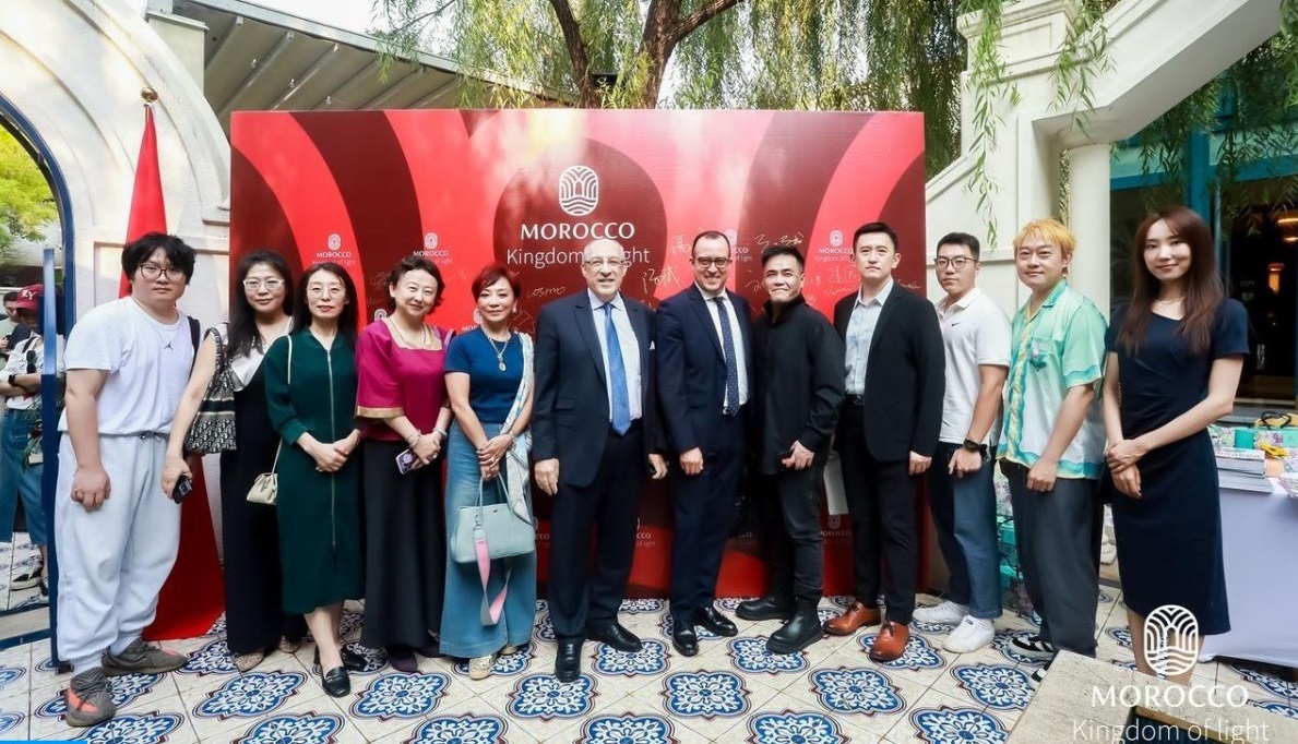 الصحافيون الصينييون يتعرفون على المغرب ومؤهلاته السياحية في عرض ترويجي ببكين