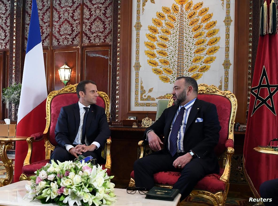  الملك سيقلده الوسام المحمدي.. برنامج زيارة ماكرون إلى المغرب يتضمن خطابا في البرلمان وتوشيحَ ولي العهد 