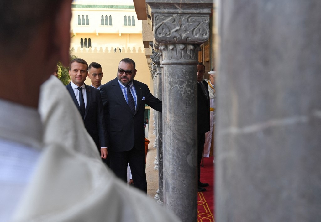 خاص - ماكرون يحمل ملفات اقتصادية ثقيلة لدعم شراكة باريس مع الرباط.. من بينها صفقة ضخمة لطائرات مدنية من نوع "إيرباص"، وغواصة قتالية واستثمارات في الطاقة بالصحراء