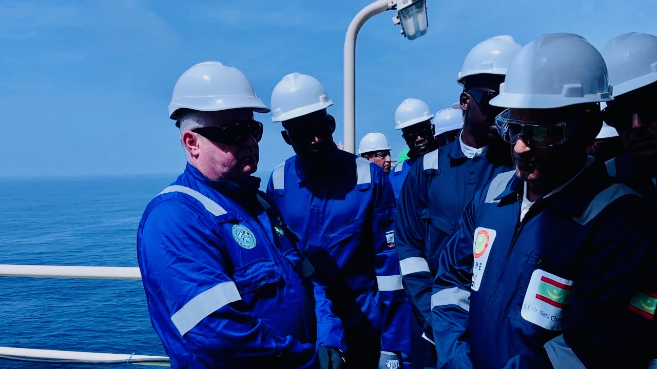 موريتانيا.. حلم تصدير الغاز الطبيعي الذي قد يُغيّر واقع البلاد اقتصاديا يتأجل في كل مرة