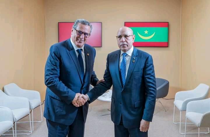 رئيس الحكومة المغربية عزيز أخنوش يلتقي في باريس بالرئيس الموريتاني محمد ولد الشيخ الغزواني