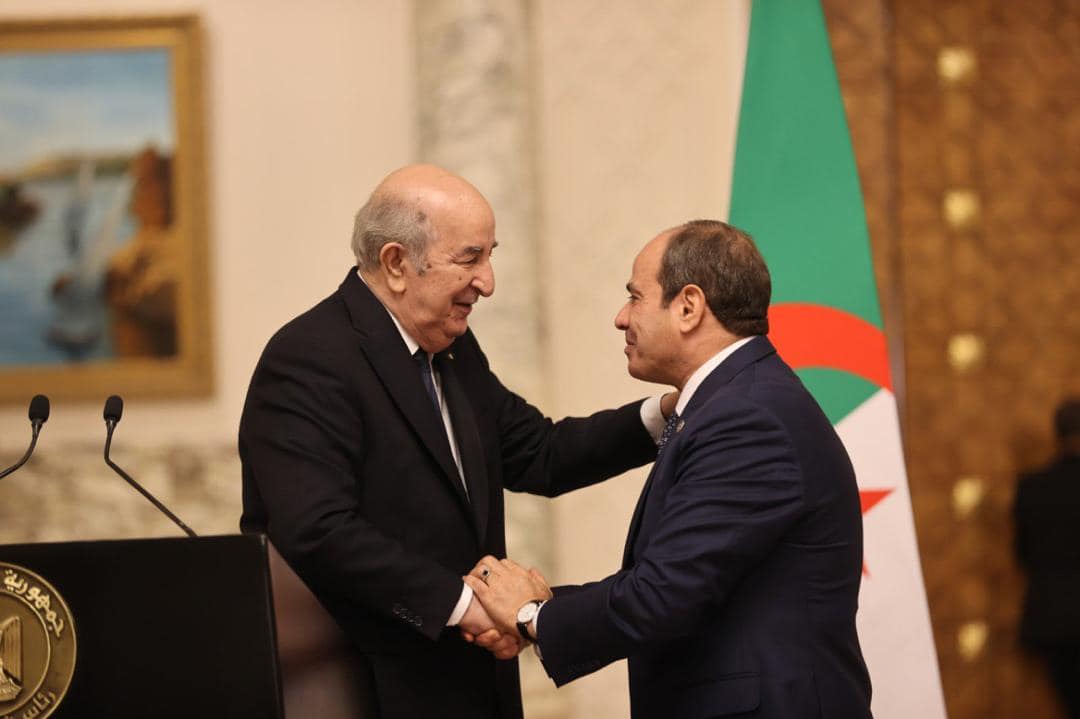 بعد ساعات من مغادرة تبون القاهرة.. صحيفة جزائرية تتهم مصر بـ"التواطؤ" مع إسرائيل ضد الفلسطينيين