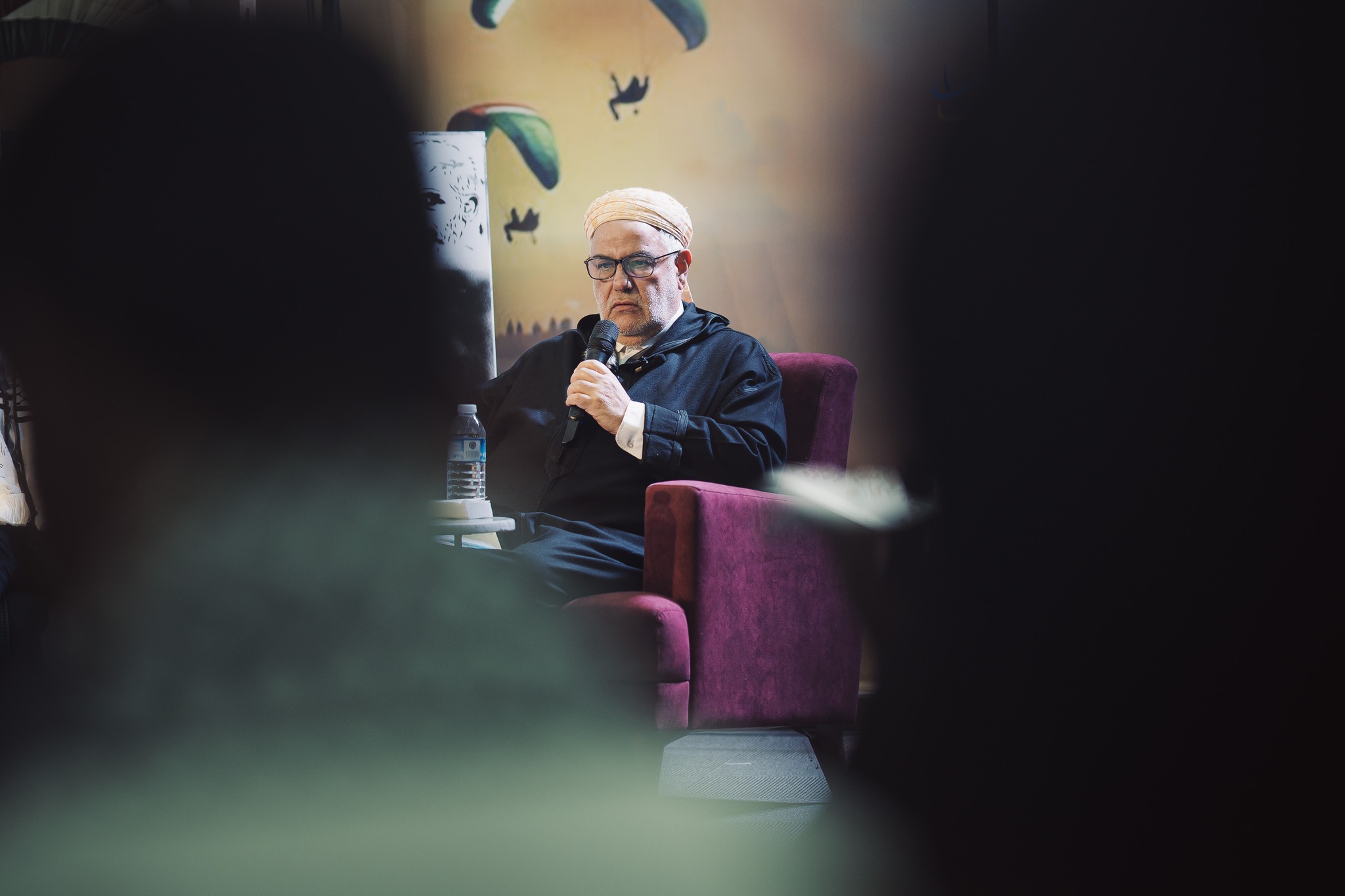 في رسالة مفتوحة.. بنكيران ينتقد هجوم ماكرون على "المقاومة الفلسطينية" من داخل البرلمان المغربي وحديثه عن حق إسرائيل في الدفاع عن نفسها