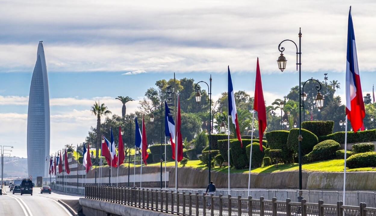 قبل وصول الرئيس الفرنسي إلى المغرب.. كفة الميزان التجاري تميل لصالح الرباط على حساب باريس بما يقارب المليار دولار