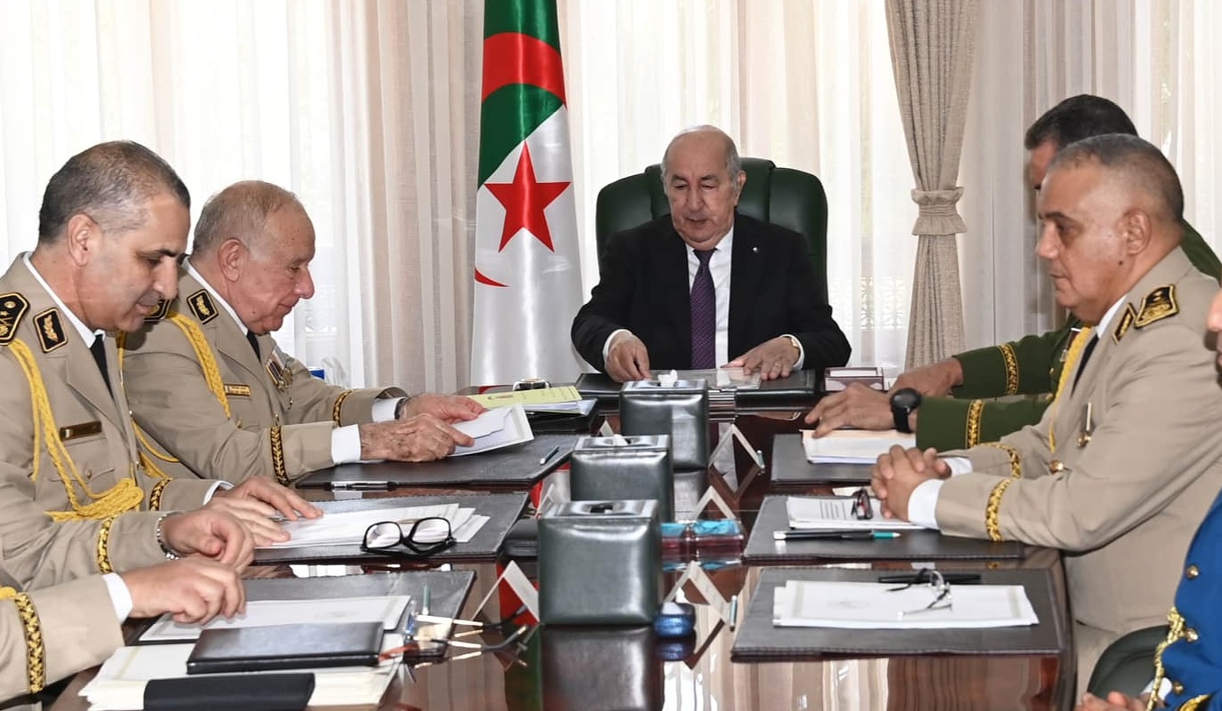 مجموعة العمل المالي تضم الجزائر إلى "القائمة الرمادية" الخاصة بالدول المتورطة في تبييض الأموال