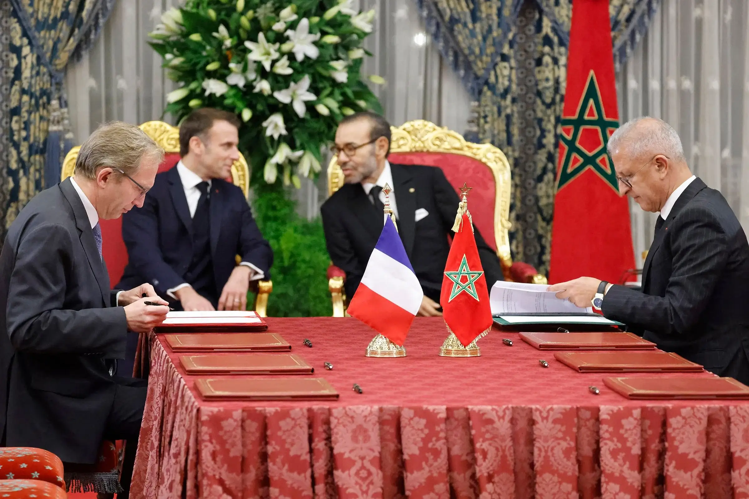 المدير العام لـ ONCF يؤكد عزم المكتب تجديد أسطول قطارات المغرب.. و"ألستوم" الفرنسية تؤكد فوزها بعرض توريد قاطرات قطار فائق السرعة القنيطرة/مراكش