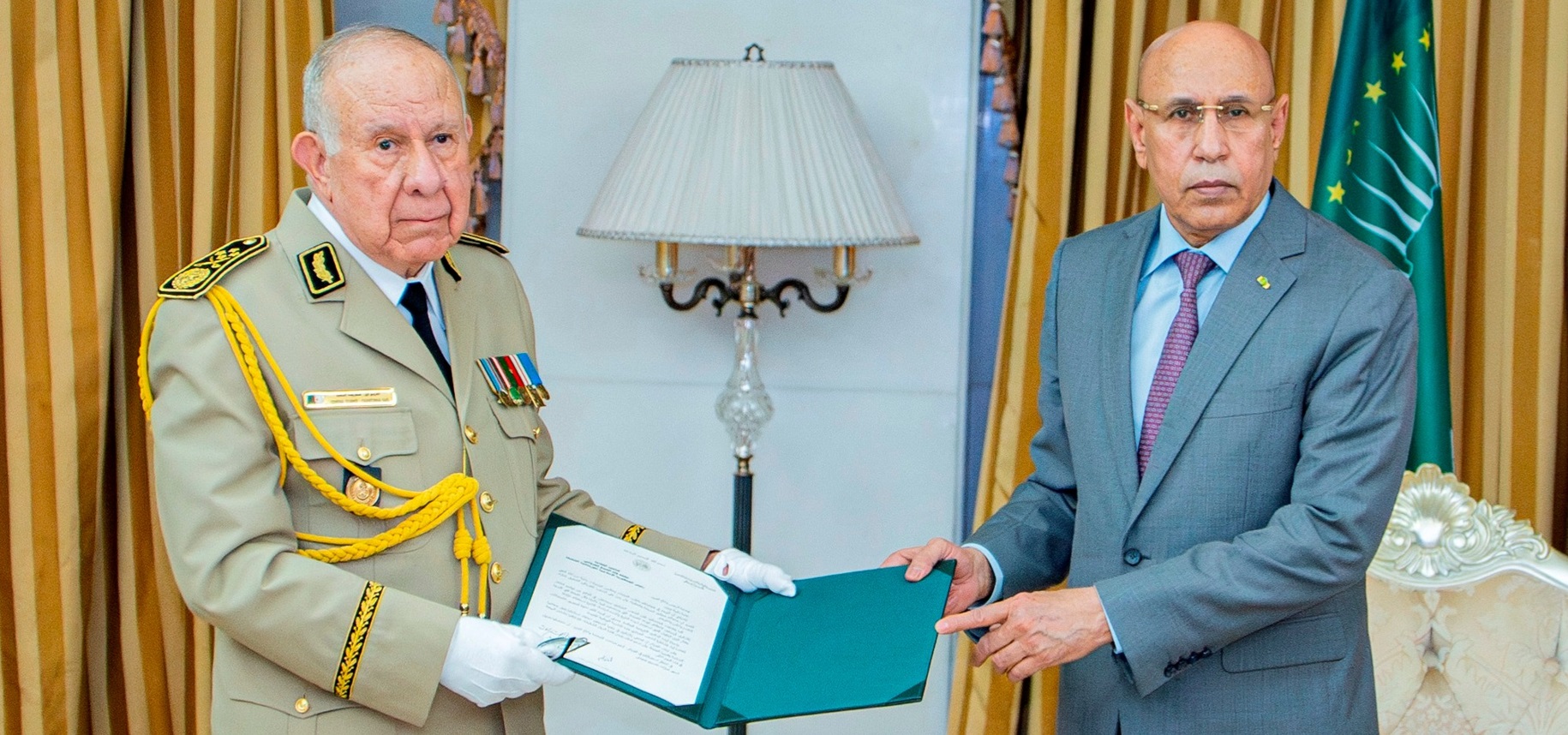 الجزائر تعاود طرق أبواب ولد الغزواني لإقناعه بضرورة إنشاء تحالف مغاربي جديد يستثني المغرب، والأخير يجدد رفضه