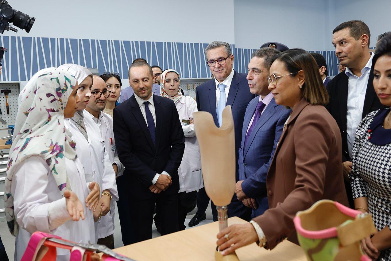  اتُّهم بالتراجع عن اتفاق وقعه سلفه.. وزير الصحة الجديد يبدأ عهده بالصدام مع العاملين في القطاع ويُواجَه بإضراب يشل المستشفيات يومين 