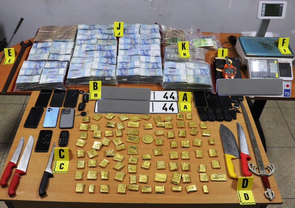 توقيف خمسة أشخاص بوجدة لتورطهم في شبكة إجرامية للتهريب الدولي لمعدن الذهب