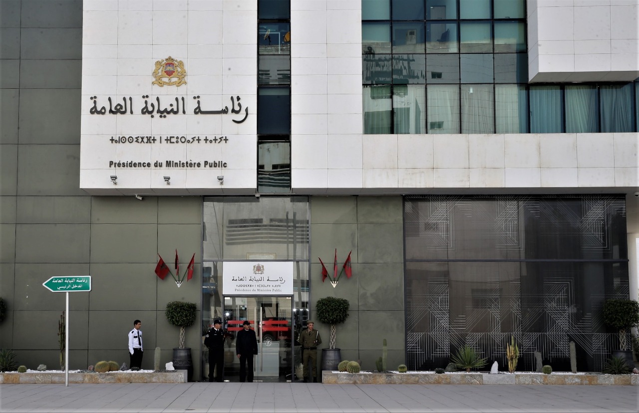  النيابة العامة: ما يُنشر في مواقع التواصل الاجتماعي والفضاءات المفتوحة لا يخضع لقانون الصحافة والنشر 