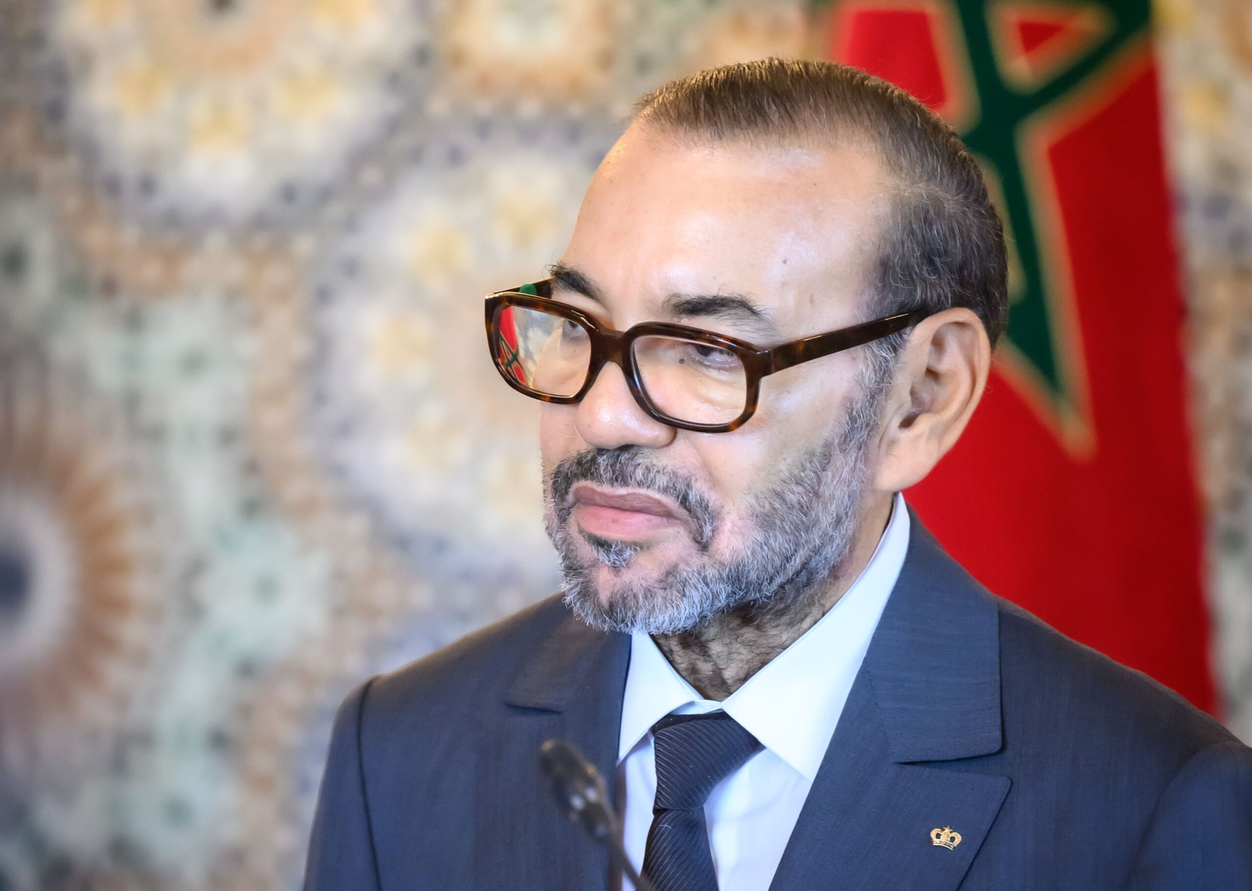 رسائلُ خطاب المسيرة وصلت إلى الاتحاد الأوروبي والأمم المتحدة أيضا.. هل أنهى الملك محمد السادس سياسة "اليد الممدودة" مع الجزائر؟