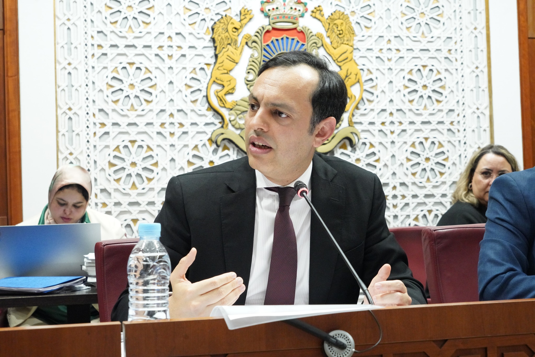 الحكومة تُمرر مشروع قانون الإضراب في لجنة القطاعات الاجتماعية بعد تنازلات همت "الدوافع السياسية" و"النقابات الأكثر تمثيلية"